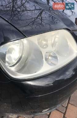 Мінівен Volkswagen Touran 2003 в 