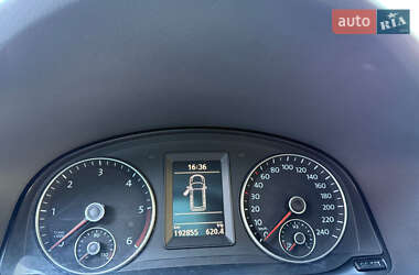 Минивэн Volkswagen Touran 2014 в 
