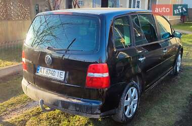 Минивэн Volkswagen Touran 2005 в 