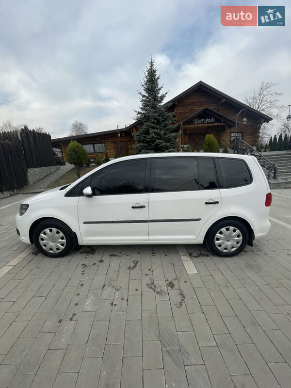 Мінівен Volkswagen Touran 2011 в Бориславі