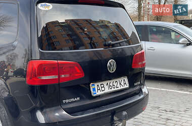 Минивэн Volkswagen Touran 2011 в 