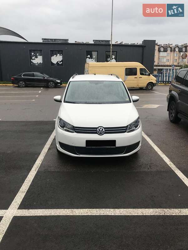 Volkswagen Touran 2012