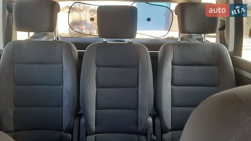 Мінівен Volkswagen Touran 2011 в Бориславі