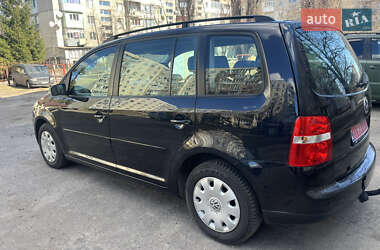 Минивэн Volkswagen Touran 2005 в 