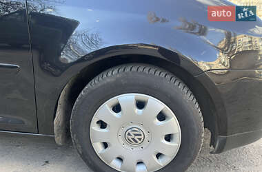 Минивэн Volkswagen Touran 2005 в 