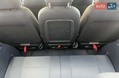 Минивэн Volkswagen Touran 2005 в 