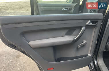 Минивэн Volkswagen Touran 2005 в 