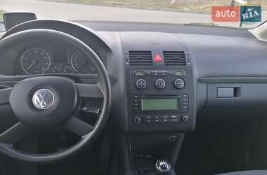 Минивэн Volkswagen Touran 2004 в 