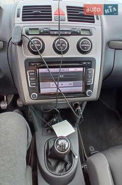 Минивэн Volkswagen Touran 2010 в 