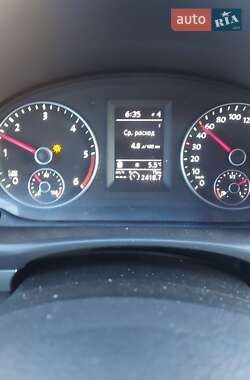 Минивэн Volkswagen Touran 2014 в 