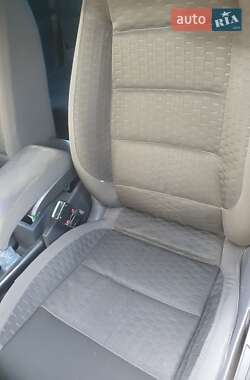 Мінівен Volkswagen Touran 2007 в 