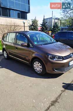 Микровэн Volkswagen Touran 2014 в 