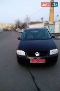 Минивэн Volkswagen Touran 2005 в 