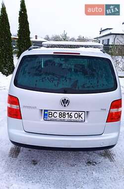 Мінівен Volkswagen Touran 2005 в 