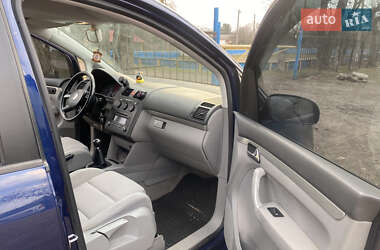 Минивэн Volkswagen Touran 2005 в 