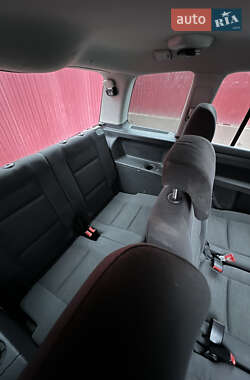 Минивэн Volkswagen Touran 2007 в 