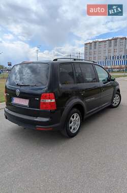 Мінівен Volkswagen Touran 2008 в 