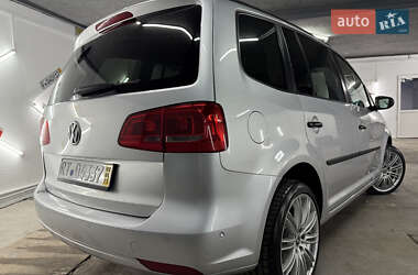 Минивэн Volkswagen Touran 2014 в 