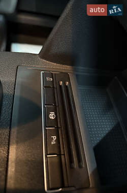 Минивэн Volkswagen Touran 2014 в 