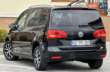 Минивэн Volkswagen Touran 2011 в 