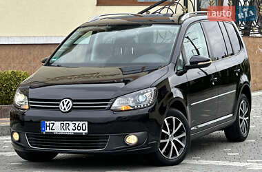 Минивэн Volkswagen Touran 2011 в 