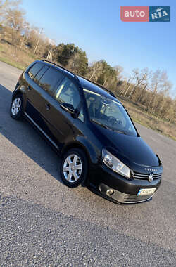 Мінівен Volkswagen Touran 2010 в 