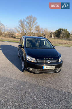 Мінівен Volkswagen Touran 2010 в 