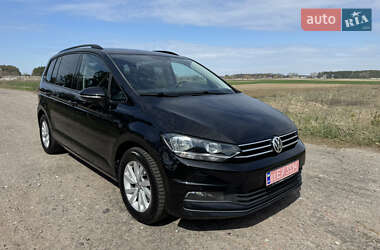 Микровэн Volkswagen Touran 2020 в 