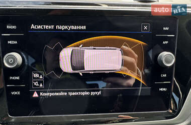 Микровэн Volkswagen Touran 2020 в 