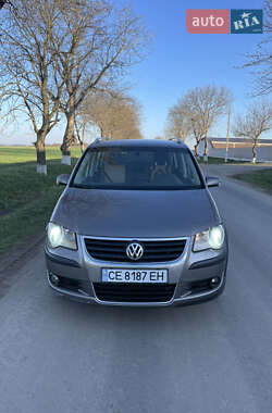 Мінівен Volkswagen Touran 2007 в 
