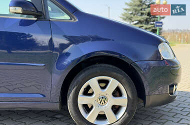 Минивэн Volkswagen Touran 2003 в 