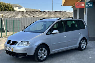 Минивэн Volkswagen Touran 2006 в 