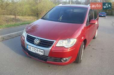 Мінівен Volkswagen Touran 2007 в 