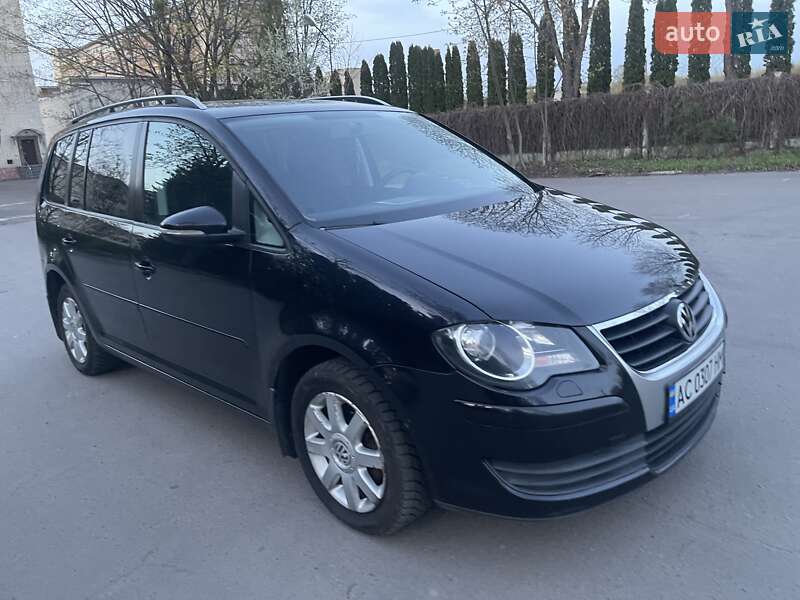 Volkswagen Touran 2010