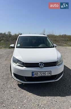 Минивэн Volkswagen Touran 2013 в 