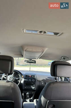 Минивэн Volkswagen Touran 2013 в 