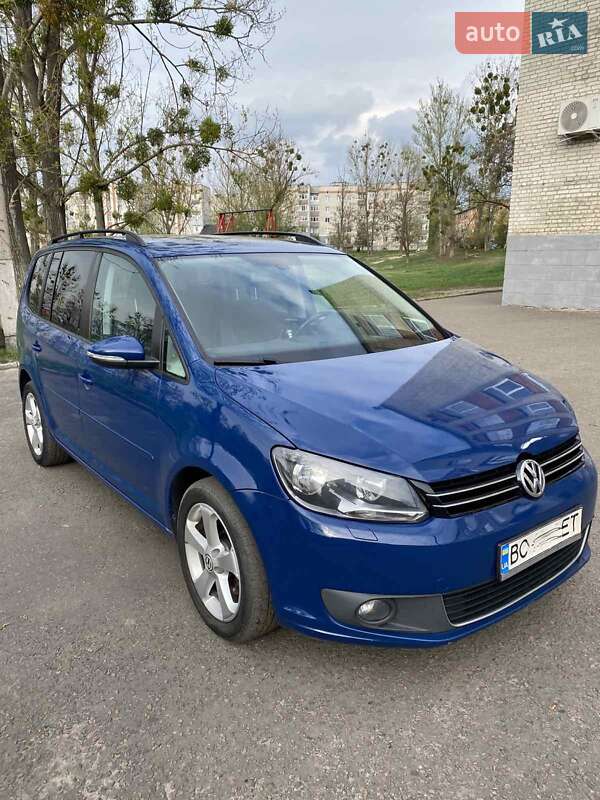 Volkswagen Touran 2012