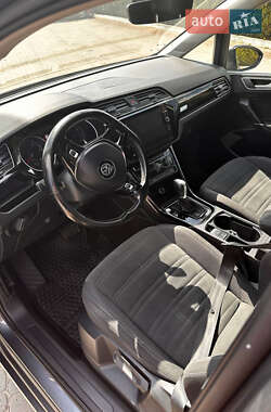 Мікровен Volkswagen Touran 2017 в 