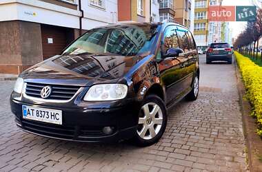 Минивэн Volkswagen Touran 2004 в 