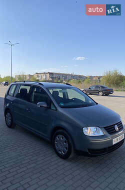 Мінівен Volkswagen Touran 2006 в 