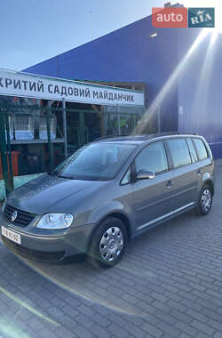 Мінівен Volkswagen Touran 2006 в 