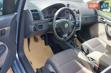 Мінівен Volkswagen Touran 2007 в 