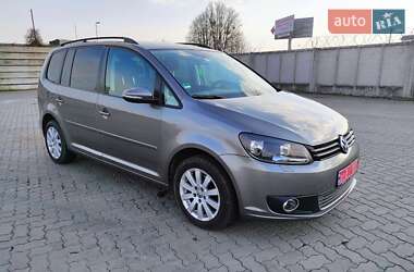 Мінівен Volkswagen Touran 2010 в 