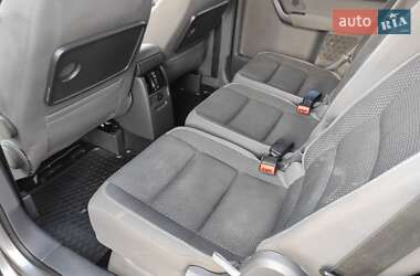 Мінівен Volkswagen Touran 2010 в 