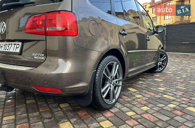 Мінівен Volkswagen Touran 2011 в 