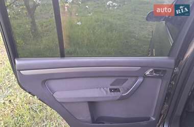 Мінівен Volkswagen Touran 2004 в 