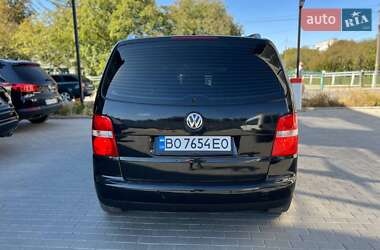 Мінівен Volkswagen Touran 2005 в 