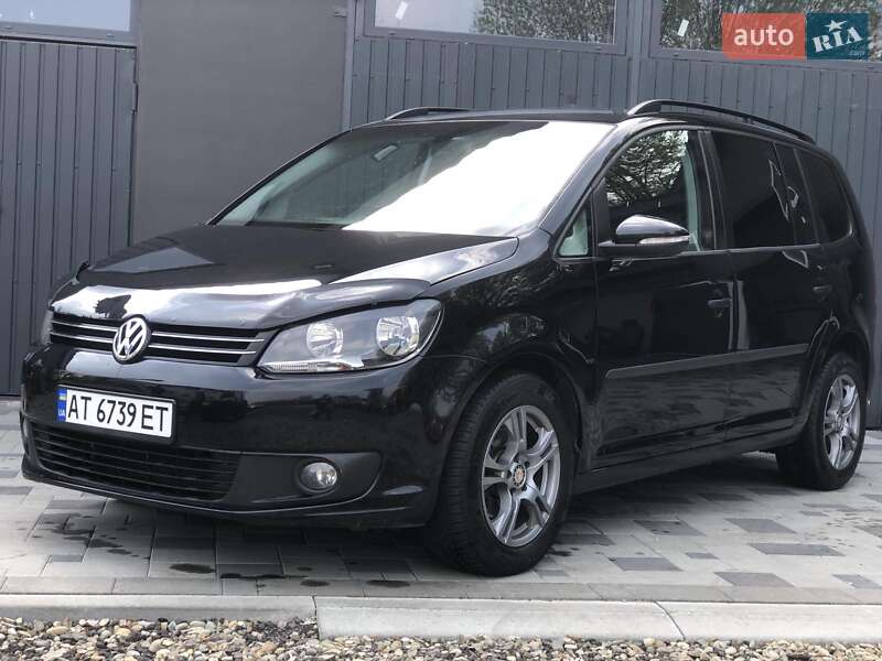 Volkswagen Touran 2011