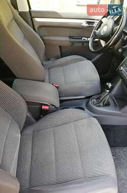 Мінівен Volkswagen Touran 2006 в 