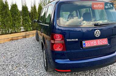 Минивэн Volkswagen Touran 2007 в 